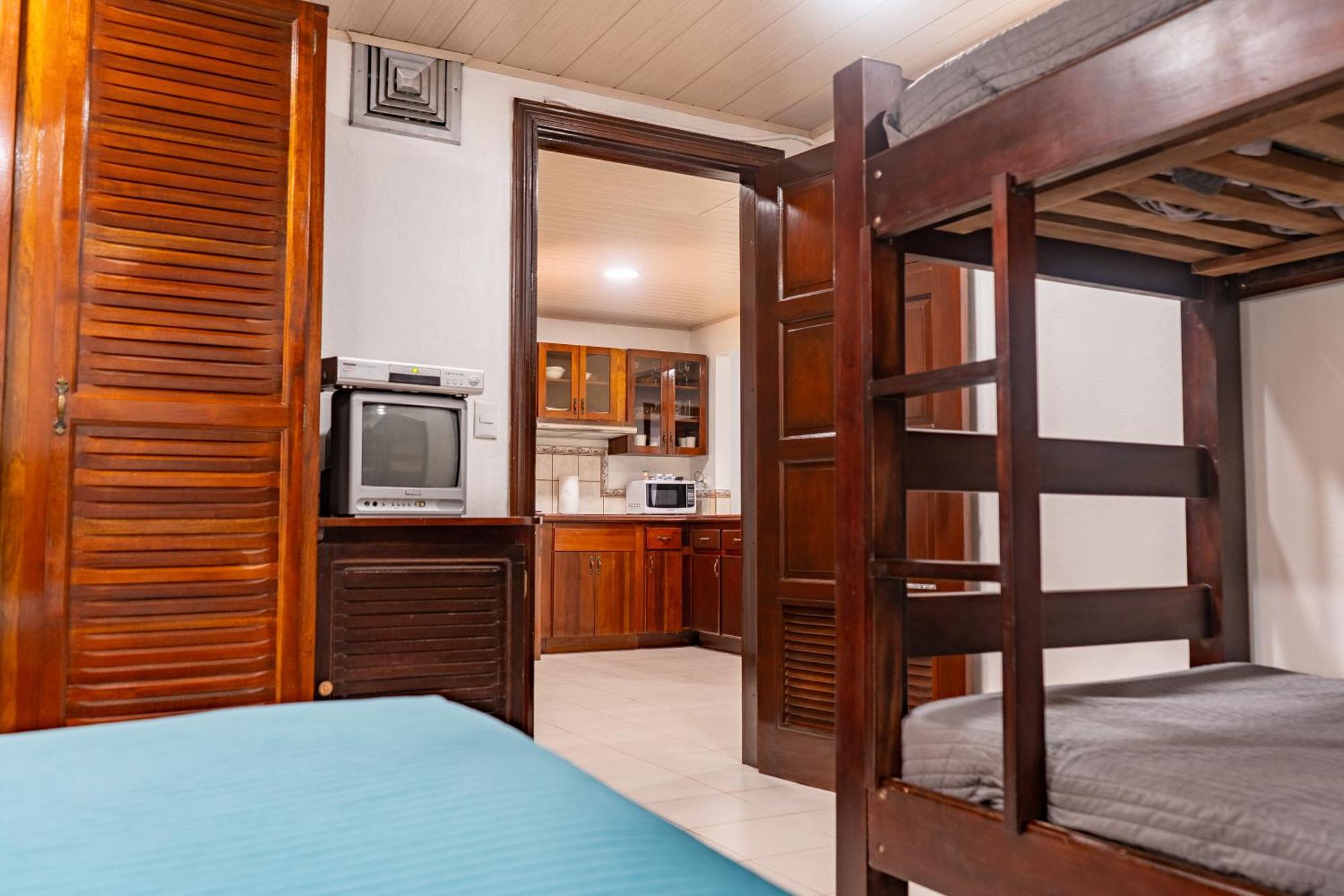 Paradise Breeze 2Bdr Near Quepos Manuel Antonio Apartment Exterior foto